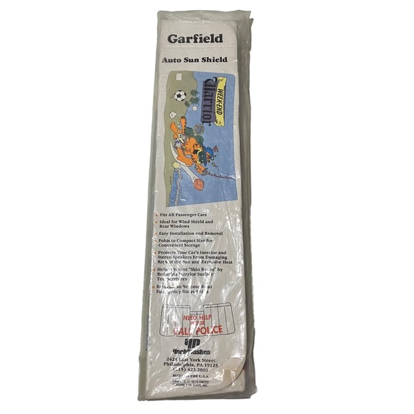 Garfield Week-end Warrior Sports Auto Sun Shade NEW Old Stock - Picture 2 of 5